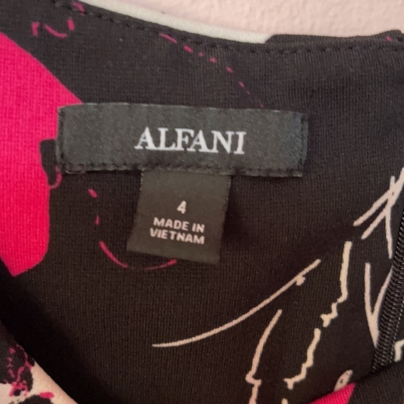 ALFANI floral dress NWOT size 4 - Picture 5 of 6